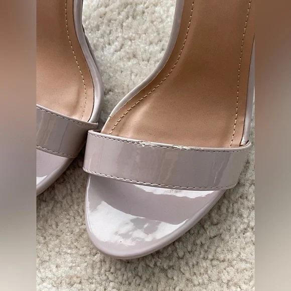 Elegant Women's Heels Nude Cream 10W - Picture 3 of 9